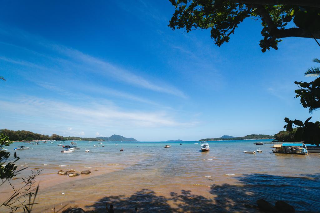 Rawai View Beachfront Экстерьер фото